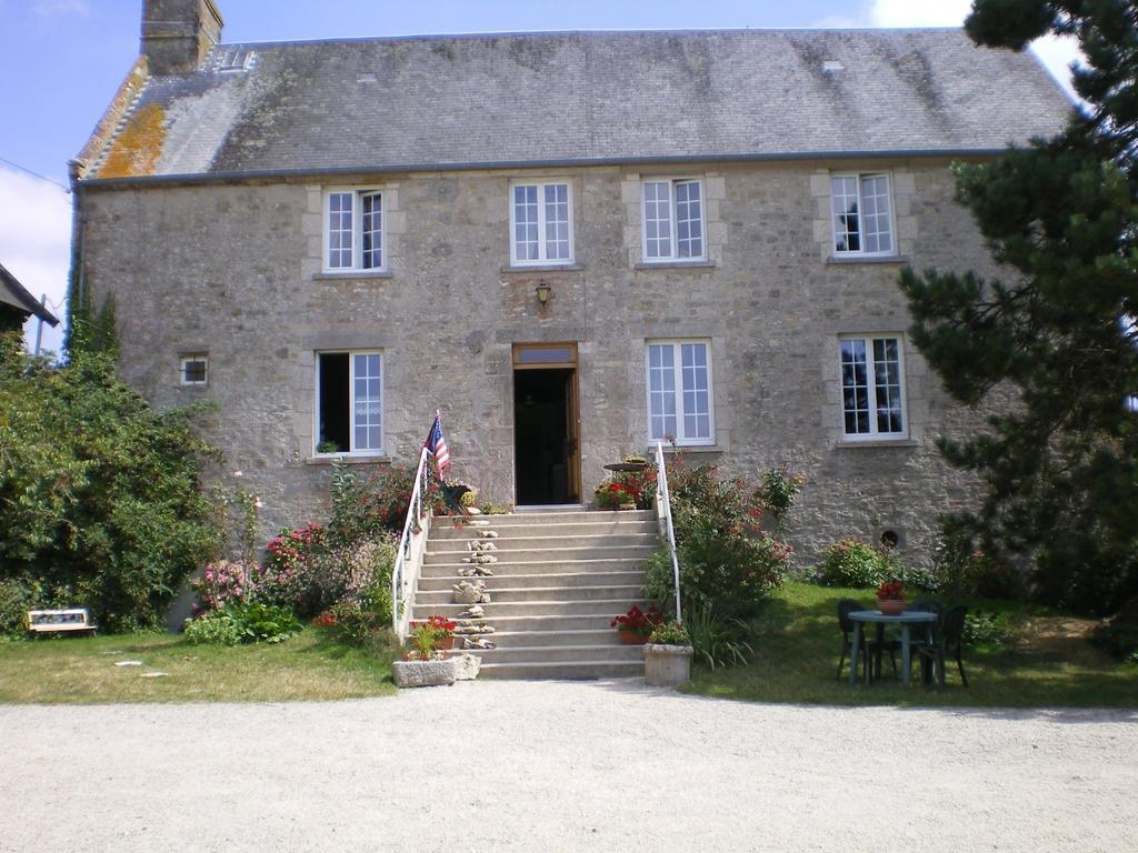 Bed and Breakfast Ferme Manoir La Fiere Сент-Мер-Эглиз Экстерьер фото