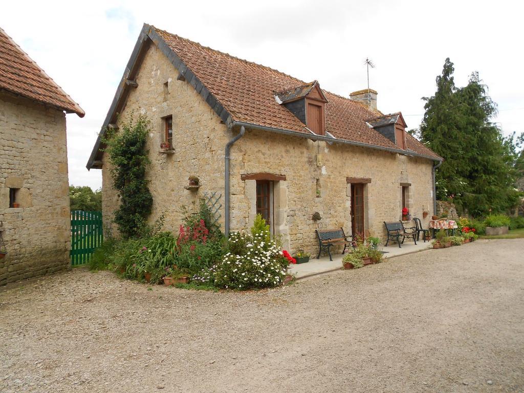 Bed and Breakfast Ferme Manoir La Fiere Сент-Мер-Эглиз Экстерьер фото