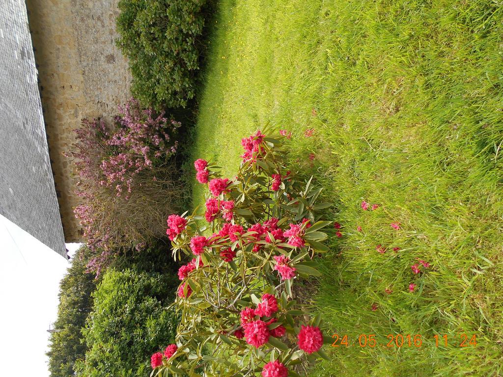 Bed and Breakfast Ferme Manoir La Fiere Сент-Мер-Эглиз Экстерьер фото