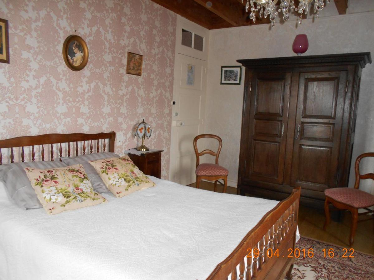 Bed and Breakfast Ferme Manoir La Fiere Сент-Мер-Эглиз Экстерьер фото